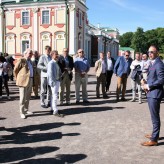 Presidentide ketivahetuspidu ja puude istutamine Kadriorus