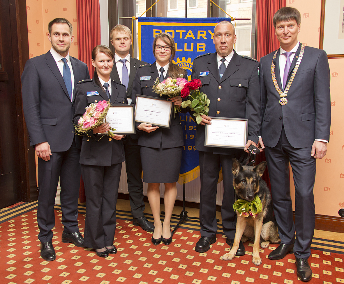 Tallinna Rotary klubi tunnustas parimaid noori politseinikke