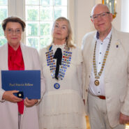 Sirje Karis pälvis Paul Harris’e aumärgi